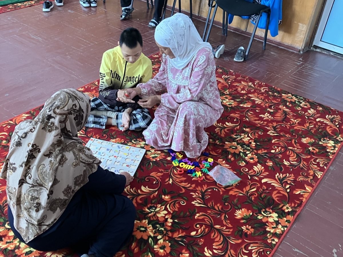 STLI workshops support parents, families, caregivers, and community members with disabilities.